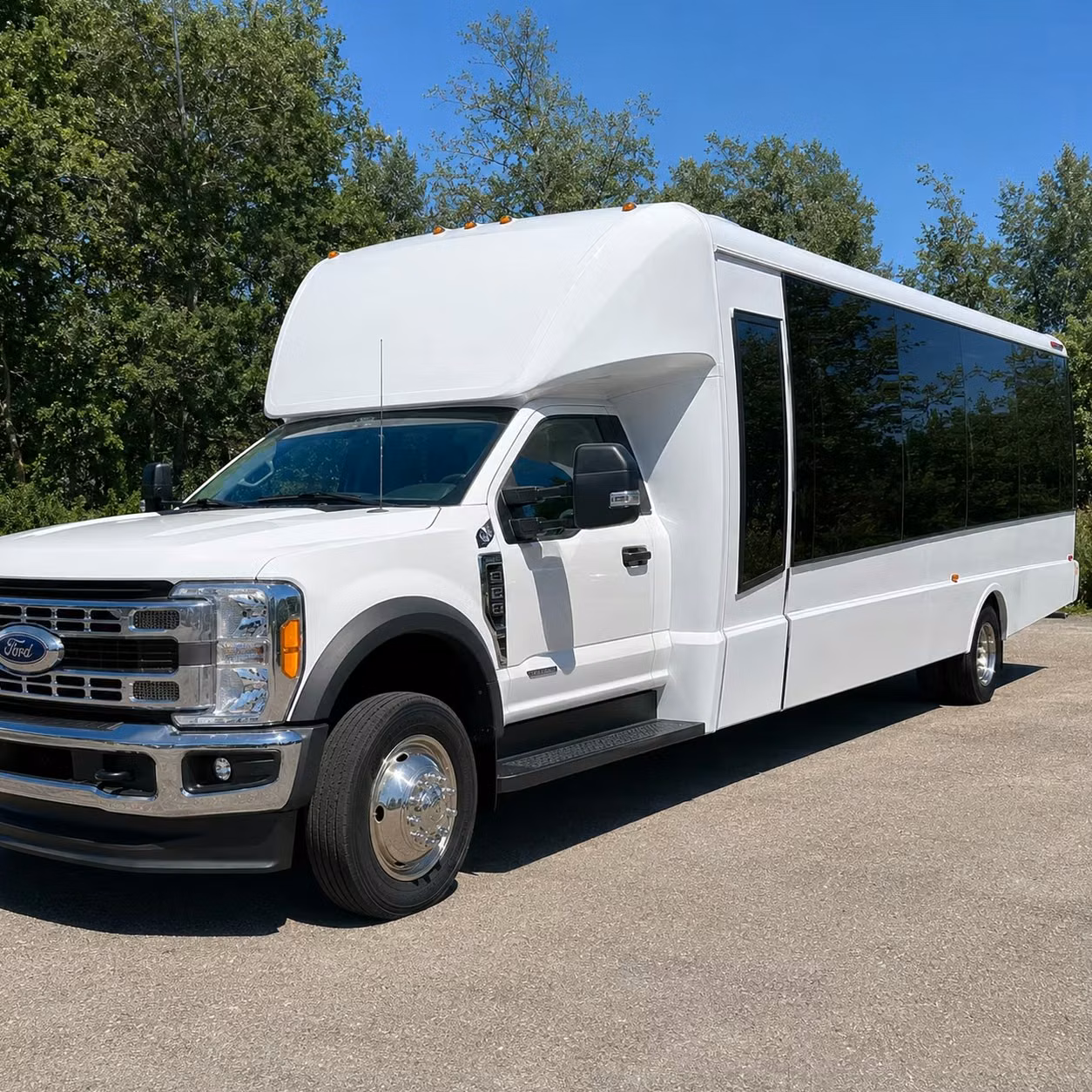 18 passenger minibus