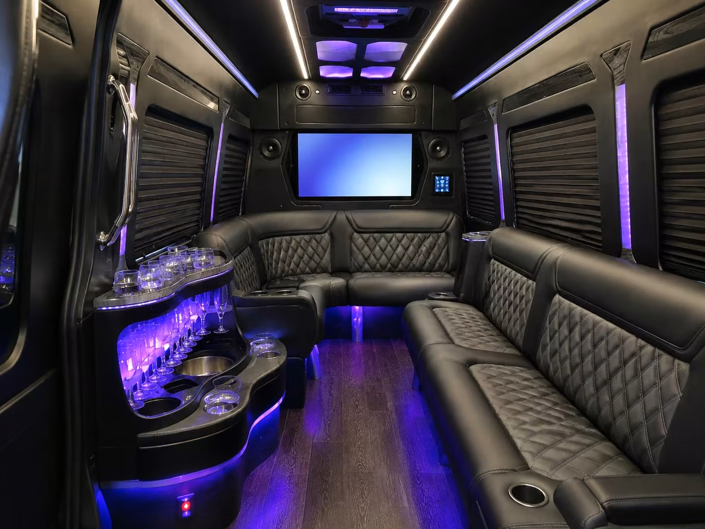 choosing the right bus for your livermore concert group