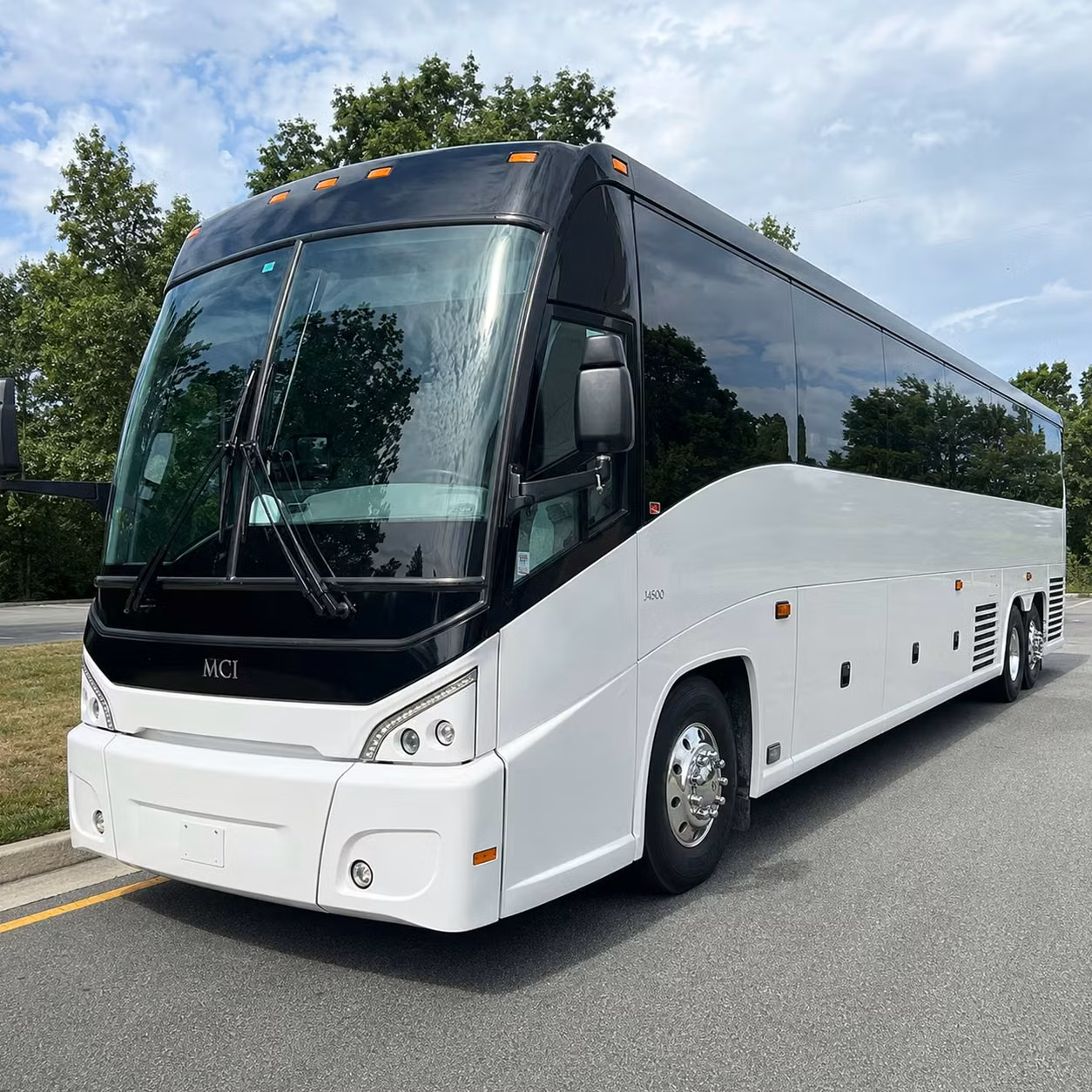 corporate and conference long distance transportation from livermore